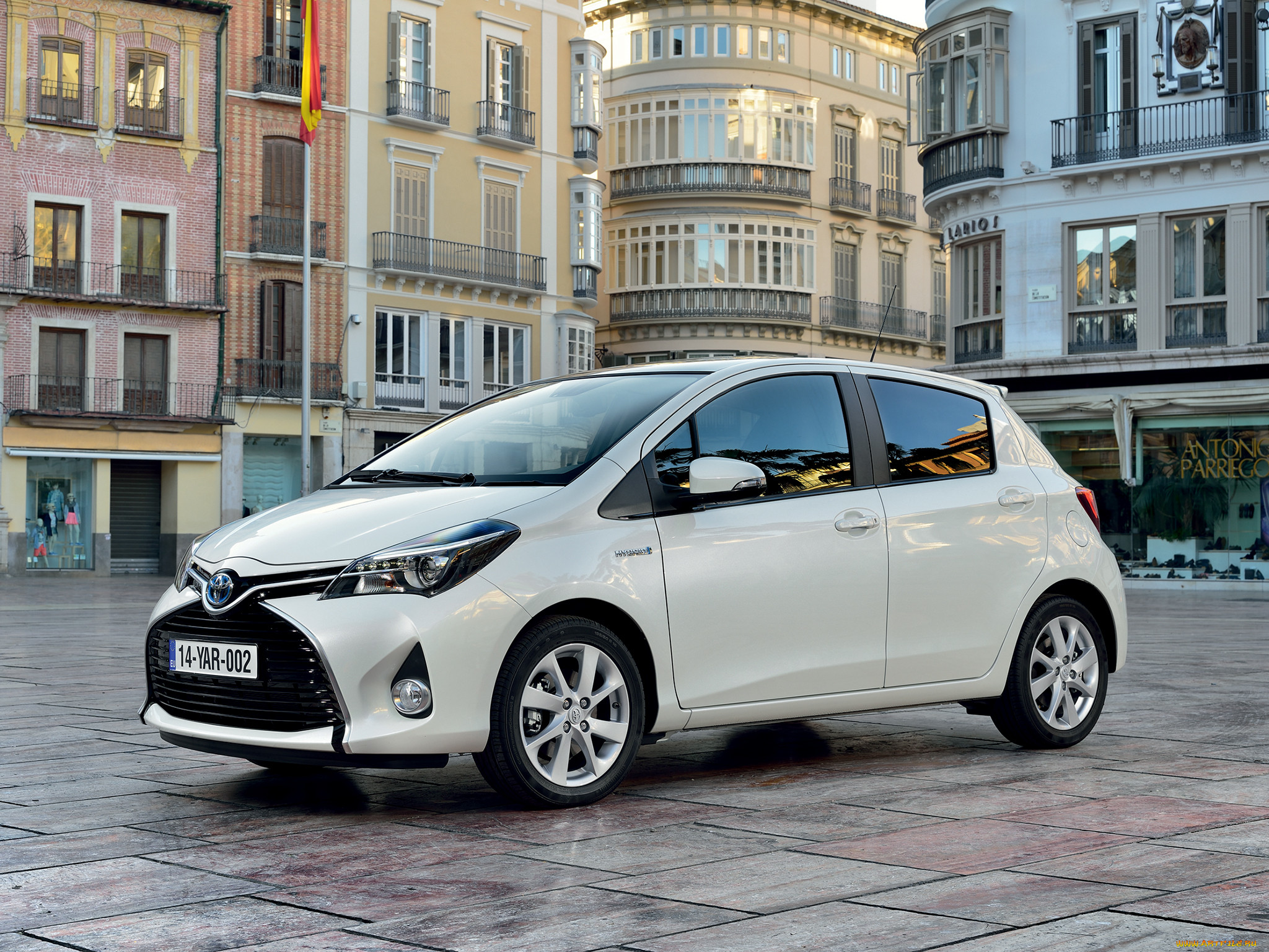 , toyota, yaris, hybrid, 2014, 